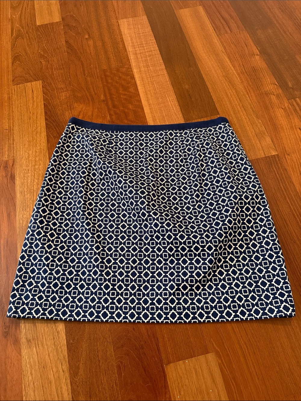 Talbots Navy and White Geometric Knit Mini Skirt
